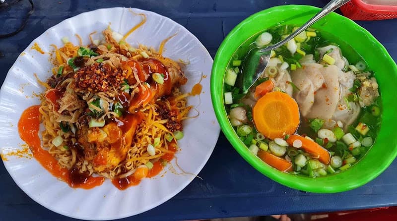 Ảnh bìa Quán Hủ Tiếu 9X