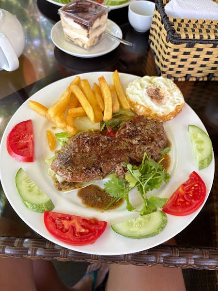 Hình ảnh Cafe Bonne Pense'e - 2