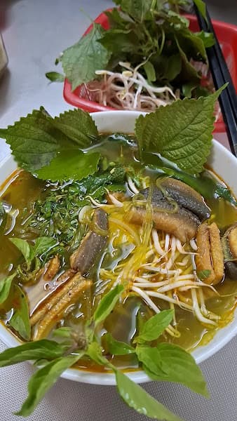 Ảnh bìa Miến Lươn Xứ Nghệ Thu Hường