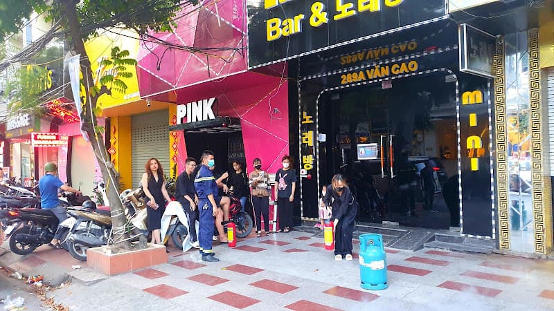Hình ảnh Pink Pub & 노래방 - 289 Văn Cao - 3