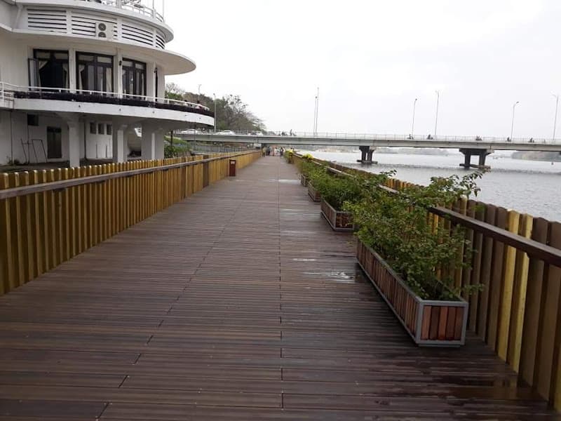 Hình ảnh Đường đi bộ trên sông Hương - 2