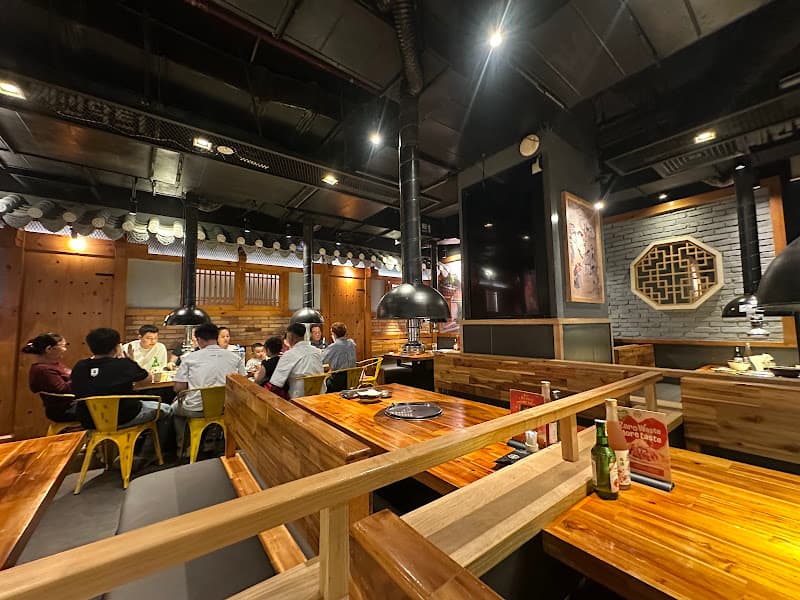 Hình ảnh GoGi House - 2