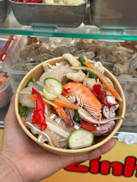 Hình ảnh Út Zinh - Sứa Mắm Nhĩ - Gỏi Thái - Chân Gà Sốt Thái - 3