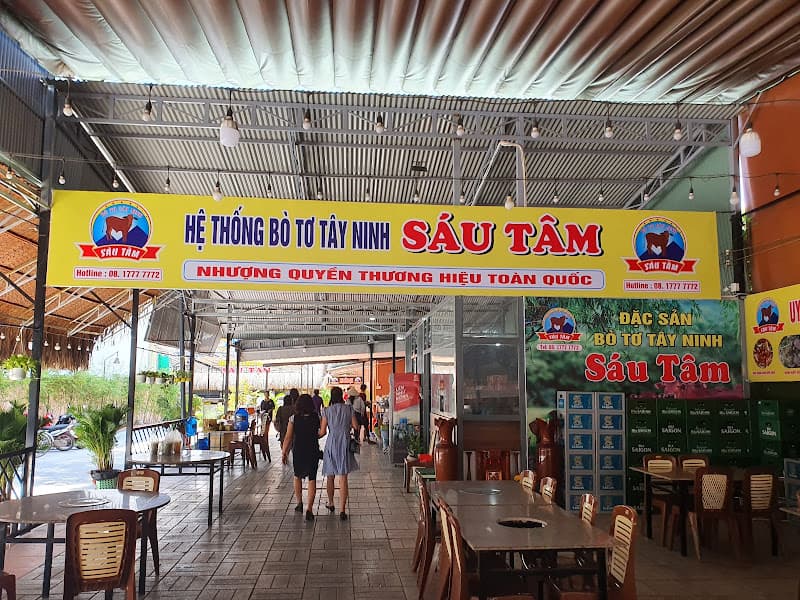 Quán Bê Tươi Quay Nóng Sáu Tâm 70