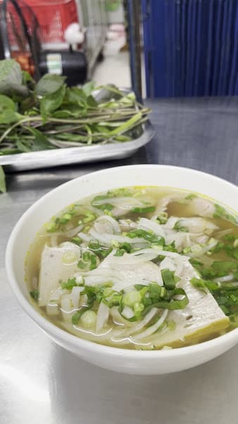 Hình ảnh BÚN BÒ HUẾ BÀ TƯ - 2