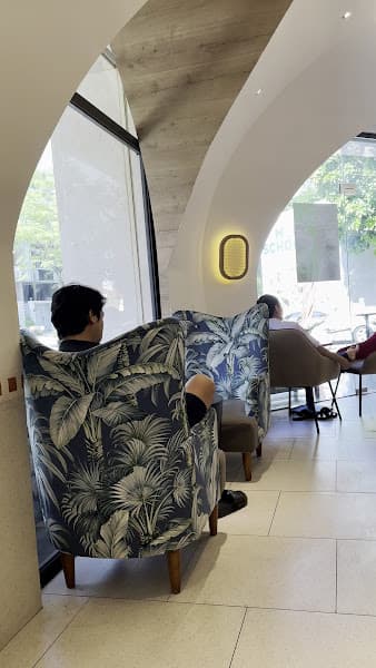 Hình ảnh Highlands Coffee Vạn Phúc City - 3