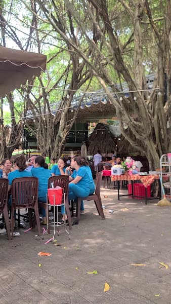 Hình ảnh Làng Ẩm Thực Hương Quê - 4