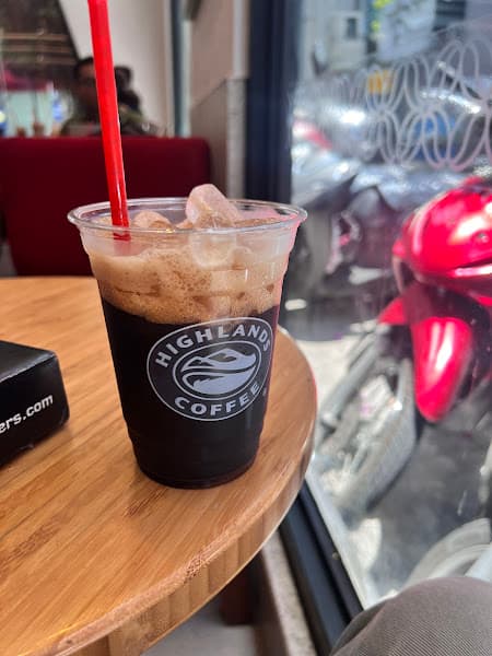 Hình ảnh Highlands Coffee Hoàng Hoa Thám - 2