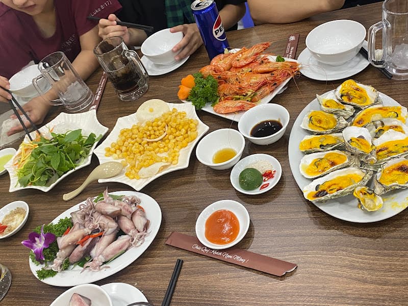 Hình ảnh Nhà hàng hải sản Tuấn Năm 1 Sầm Sơn - 4