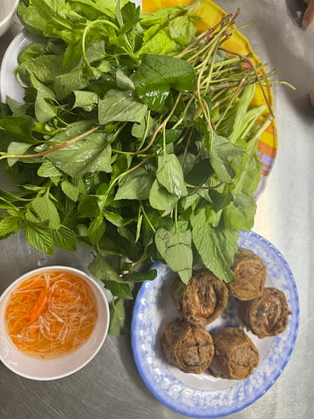 Hình ảnh Bánh cống Cô Út - 2