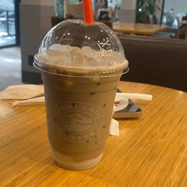 Hình ảnh HIGHLANDS COFFEE Trần Hưng Đạo - 4