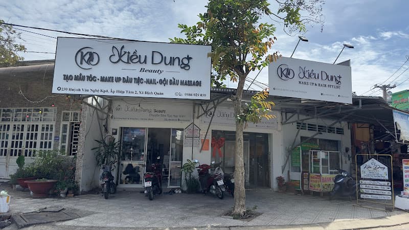 Kiều Dung Makeup-Nail Gội đầu dưỡng sinh