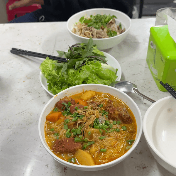 Ảnh bìa Tiệm Ăn nhà Rốt -Phở Khô 2 Tô