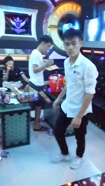 Hình ảnh Karaoke Hoàng Đạt - 4