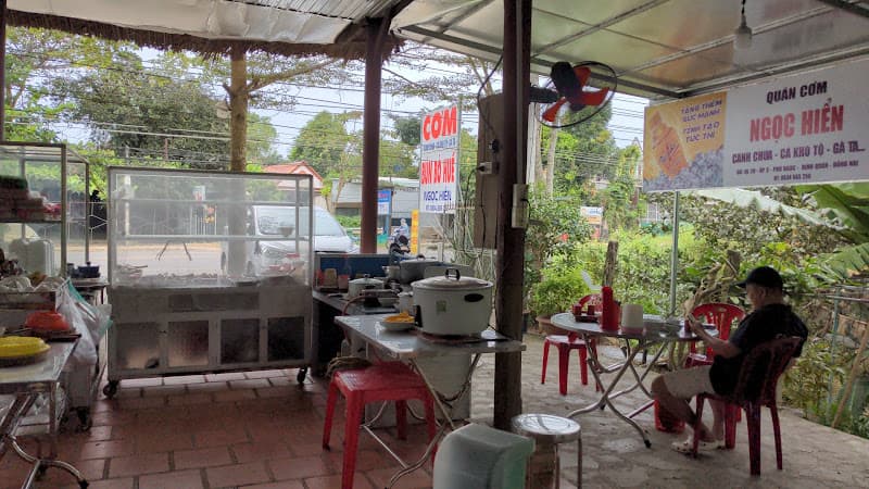 Hình ảnh Cơm,bún bò huế,Phở,bánh bèo Ngọc Hiển - 3