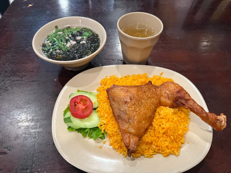 Hình ảnh Cơm Gà Gia Vĩnh - Nguyễn Văn Thoại - 3