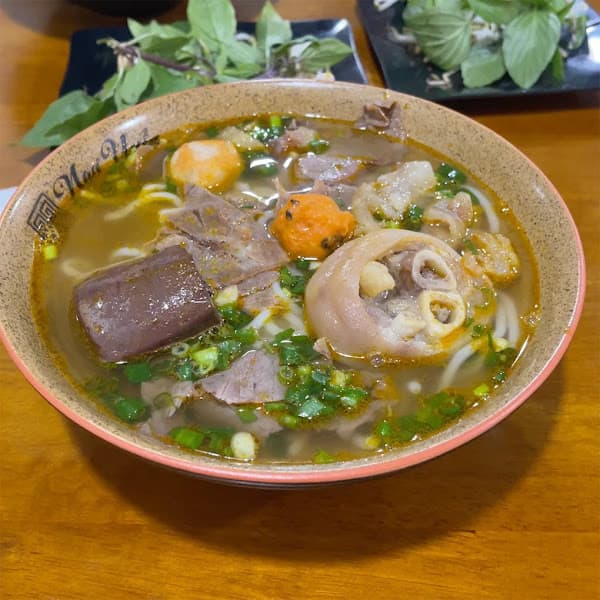 Hình ảnh BÚN BÒ HUẾ NGỰ UYỂN 172 PHỐ VỌNG - 3