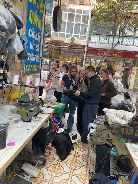 Hình ảnh Express Laundry 18 Hang Bo street - 4