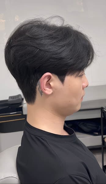 Hoàng Nguyên Hair Studio