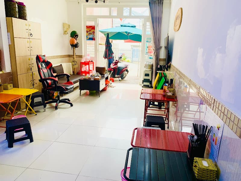 Bánh Căn & Bánh Mì Xíu Mại A Béo