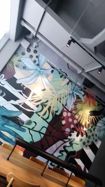 Hình ảnh Starbucks Coffee - Riverpark Premier - 2