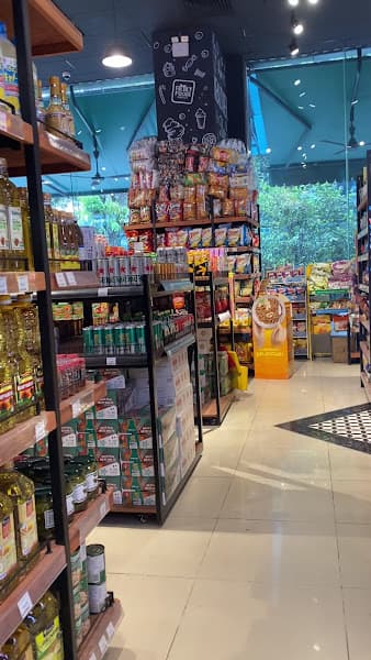 Hình ảnh Family Foods Market - 4