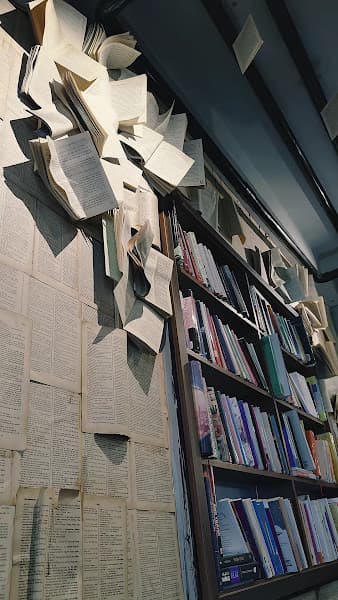 Hình ảnh Quán cà phê đợi một người - 2