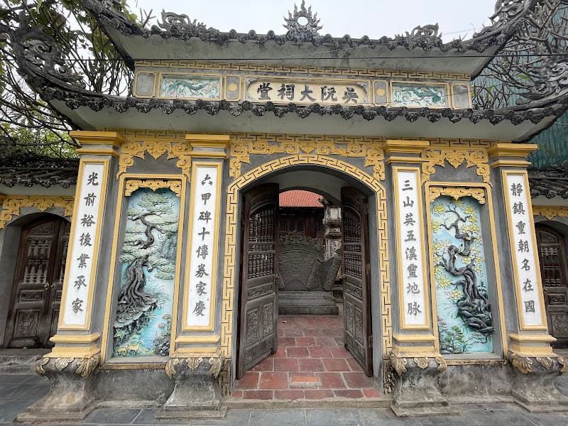 Hình ảnh Nhà thờ họ Ngô Sách, di tích lịch sử văn hóa - 3