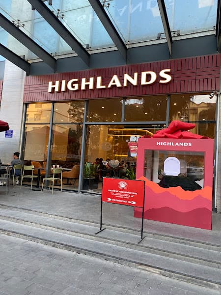 Highlands Coffee Rivera Park