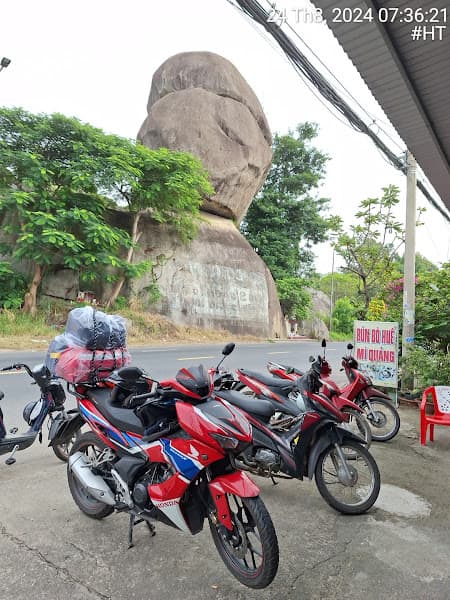 Hình ảnh Bún Bò Huế Tú và Mì Quảng Ba Chồng - 4