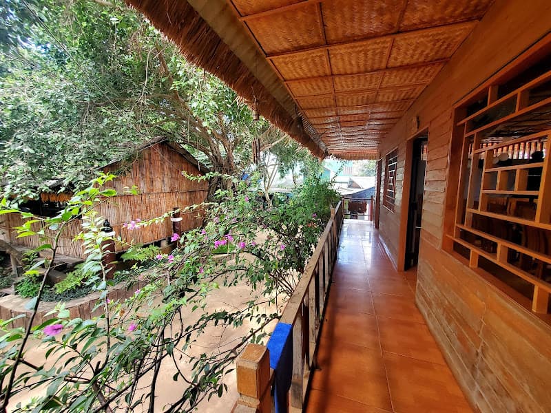 Ảnh bìa cơm lam gà nướng Bazan Pleiku