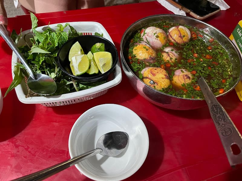 Hình ảnh Hột vịt lộn hấp bia - 2