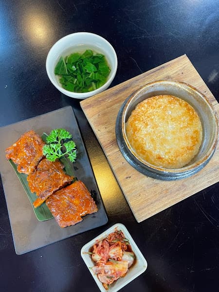 Hình ảnh Cơm đốt thố Lão Đại - Tp Vinh - 3