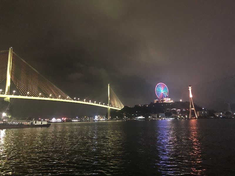 Ảnh bìa Gầm Cầu Bãi Cháy