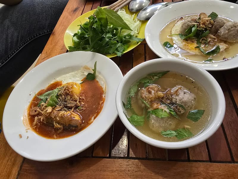 Hình ảnh Bánh Mì Xíu Mại Chén - 4