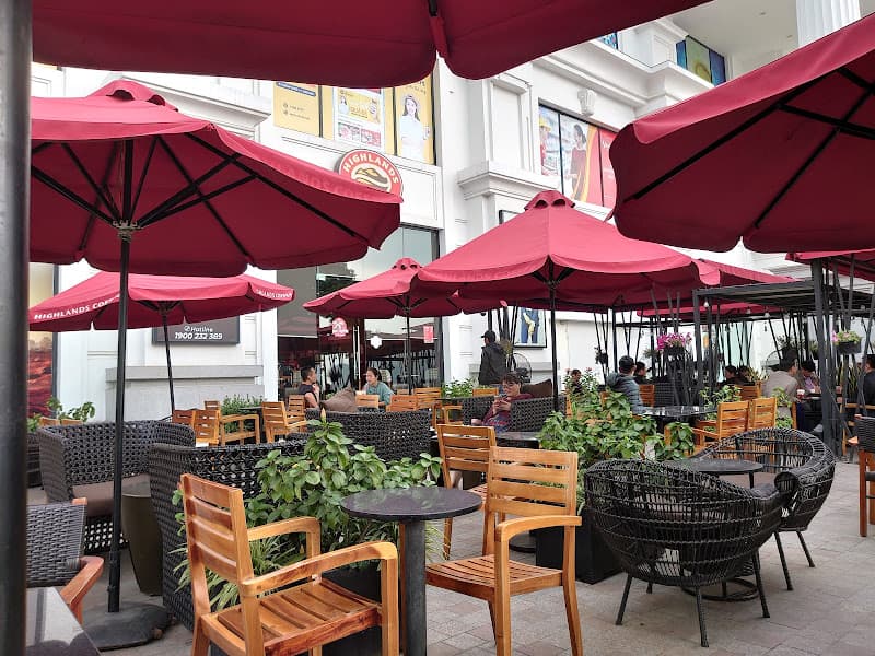 Highlands Coffee Vincom Hạ Long