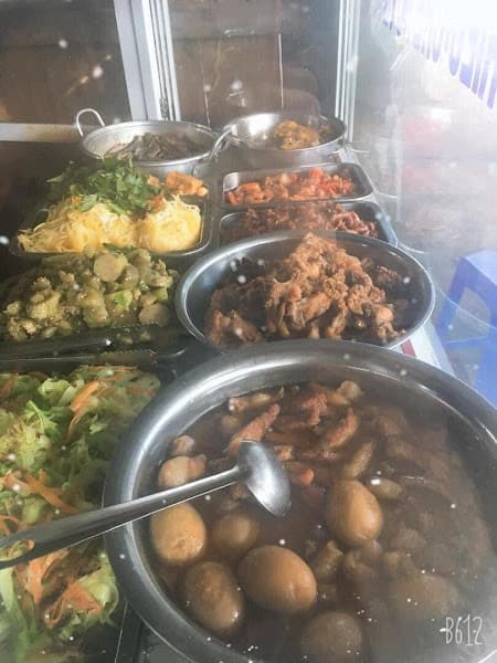 Hình ảnh Quán Cơm Nhà chị Khánh - 4