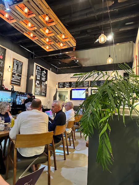 Hình ảnh Colette French Bistro & Wine Bar - 2