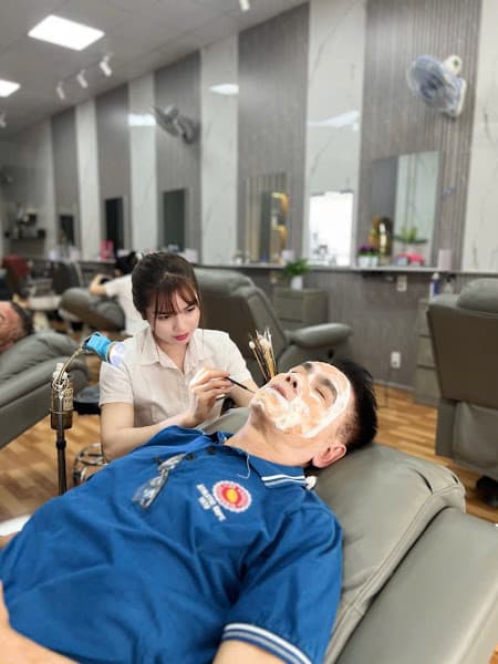 Hình ảnh Cắt tóc nam NA NGUYỄN 1 - 4