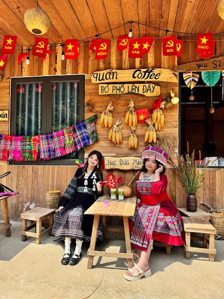 Hình ảnh Quán cafe bỏ phố lên đây - 4