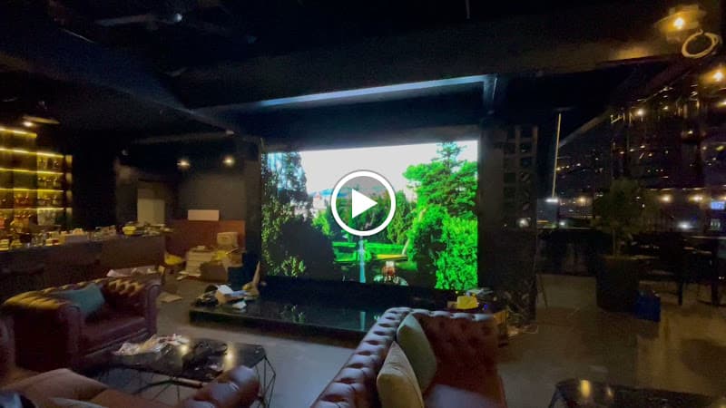 Hình ảnh The 8th Rooftop Bar Cafe - 2