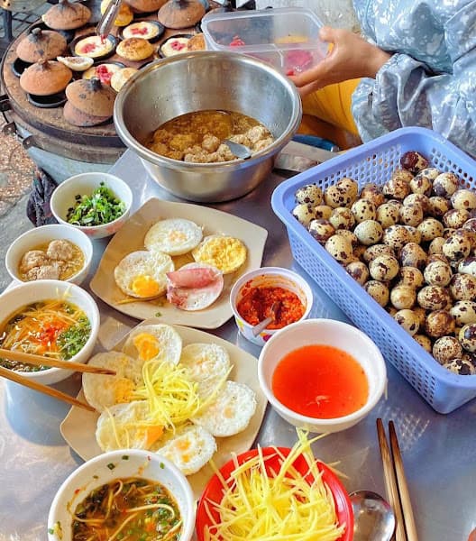 Hình ảnh Bánh căn cô sáu - 2