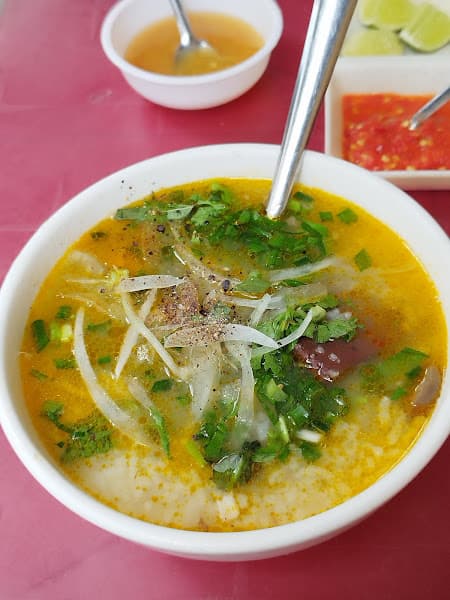 Ảnh bìa Quán bánh canh- cháo cô Tám