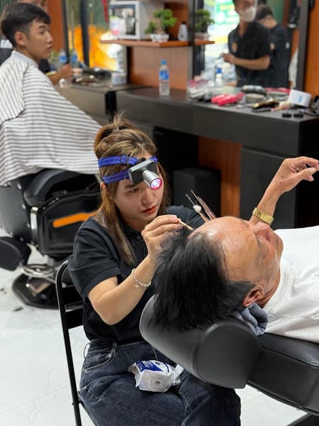 Hình ảnh NAKATA BARBERSHOP - PHAN ĐÌNH PHÙNG - 5