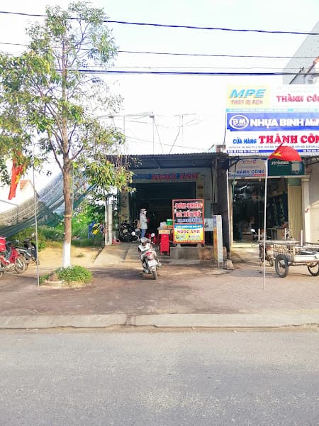 Hình ảnh Cơm Chiên Gà Xối Mỡ Ngọc Anh - 5