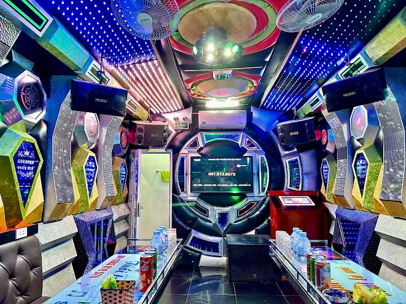 Hình ảnh Karaoke Tuổi Trẻ - 8