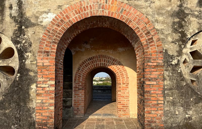 Hình ảnh Cửa Thượng Tứ - 5