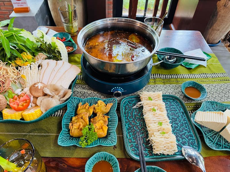 Hình ảnh Nhà hàng chay thực dưỡng Bua Khaw - 2