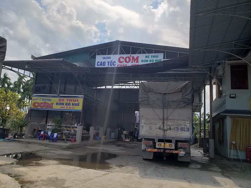 Hình ảnh Quán cơm bê thui Cao Tốc Bố Già - 6