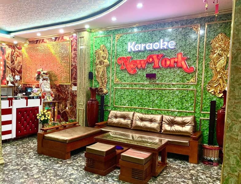 Karaoke New York - 01 Lê Minh